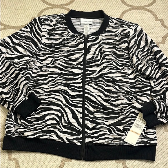 Alfred Dunner Upper East Side Zebra Print Bomber zip up Jacket - Picture 3 of 14